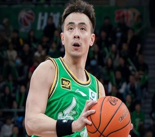 瓦拉内告别,国际赛场,新一代接棒,巅峰国际集团,巅峰国际官方,巅峰国际登录