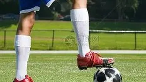 巴克利评詹姆斯行为不当，史密斯回应力度弱